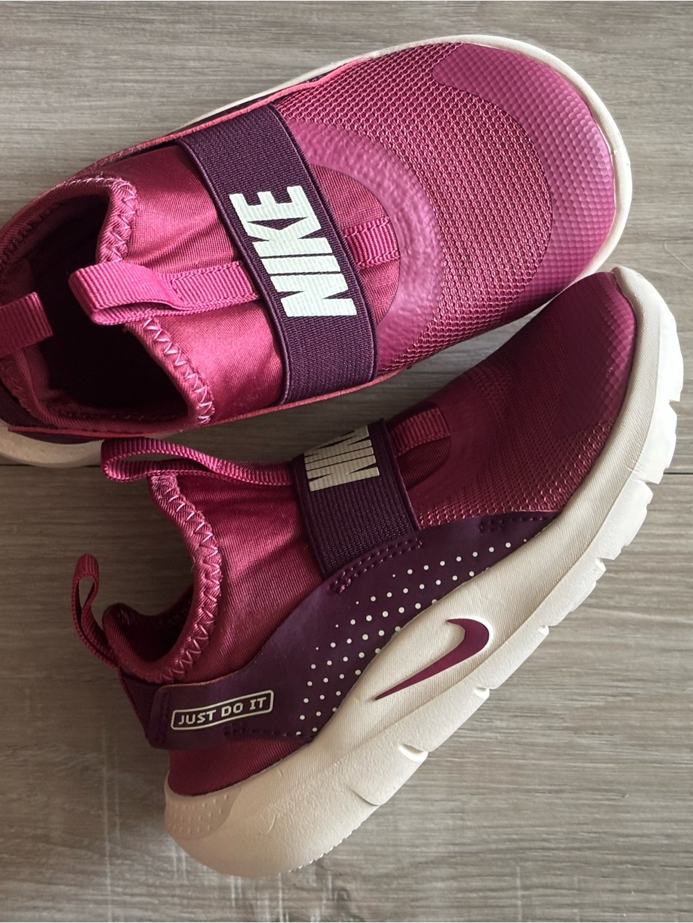 Nike Girls Kids' Slip-On Athletic Shoes - Magenta/Pink Flex runner